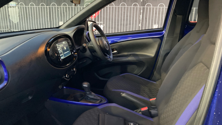 Toyota Aygo X 1.0 VVT-i Edge 5dr Auto Petrol Hatchback